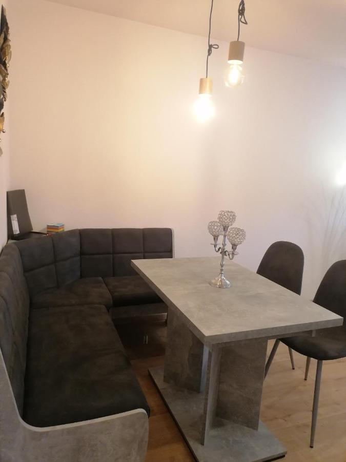 Ferien Und Monteurzimmer Arnadia Grasellenbach Екстериор снимка